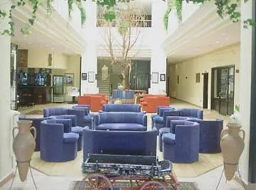 Hotel Altinyazi